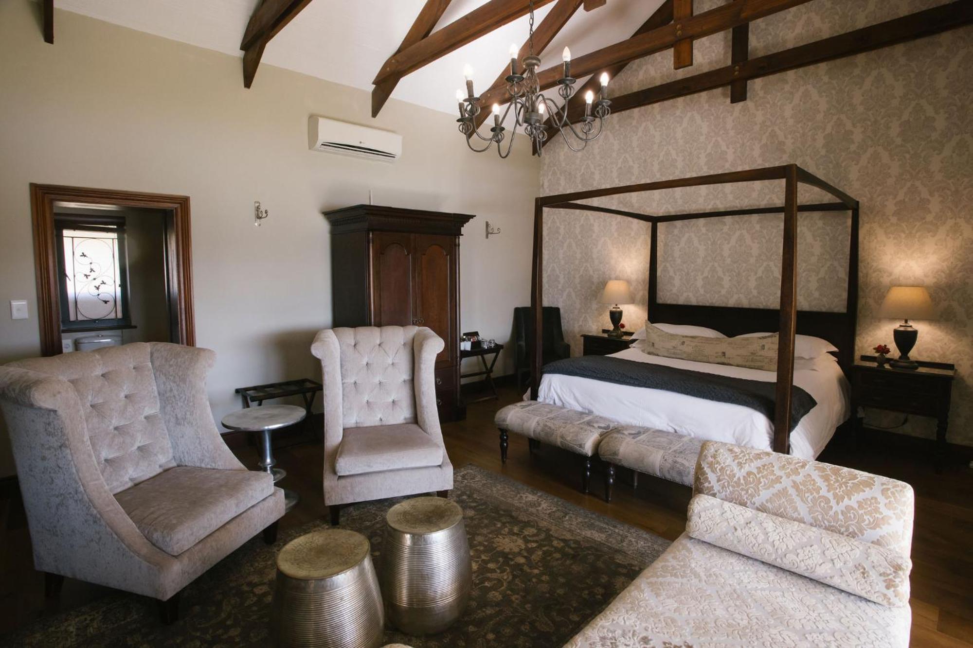 Under Oaks Guesthouse Paarl Bagian luar foto